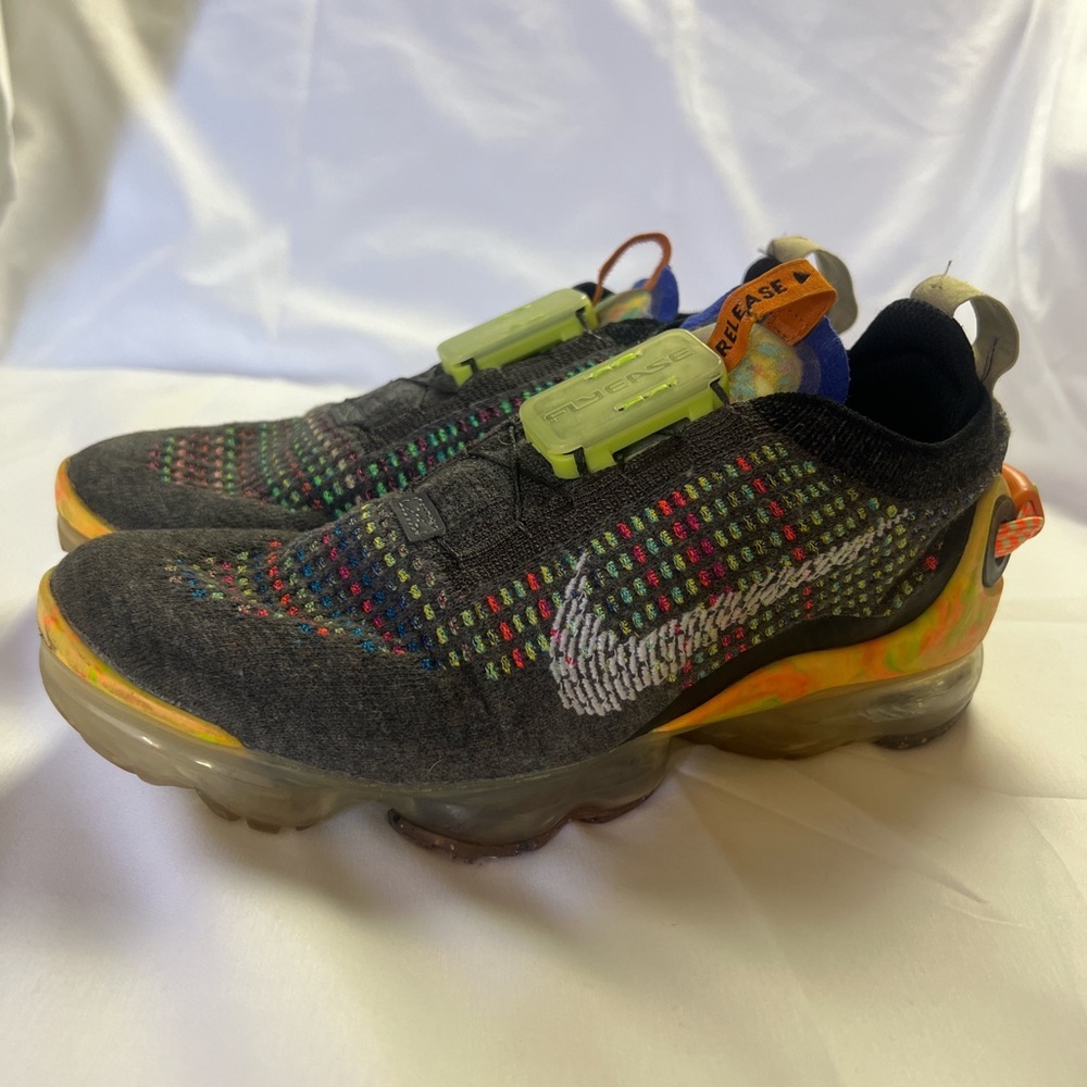 Nike Gray Sneakers with Flyknit and VaporMax Sole